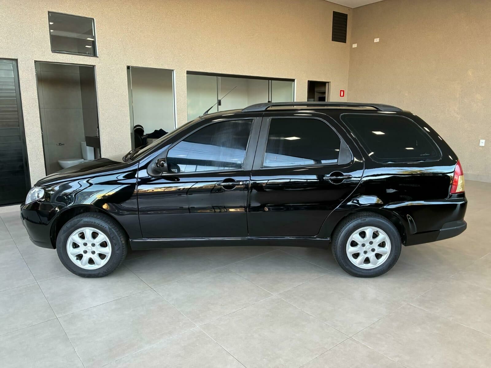 Imagem do veículo  FIAT PALIO WEEKEND ELX